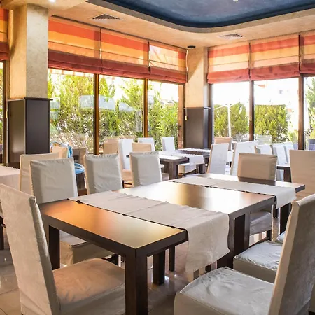 Buena Vissta Hotel 3*