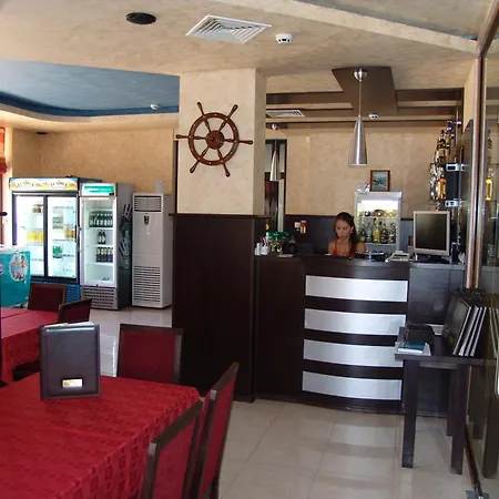 Hotel Buena Vissta 3*